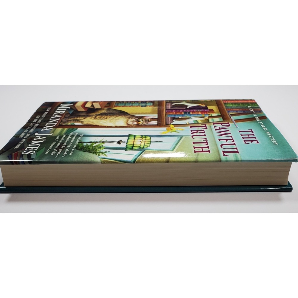 The Pawful‎ Truth (Cat in the Stacks Mystery) - Picture 4 of 6